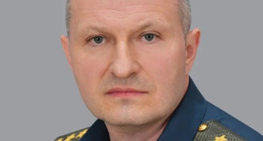 Куренков привёз Донскому спасательному центру пять тяжёлых спецмашин и проверит готовность к катастрофам