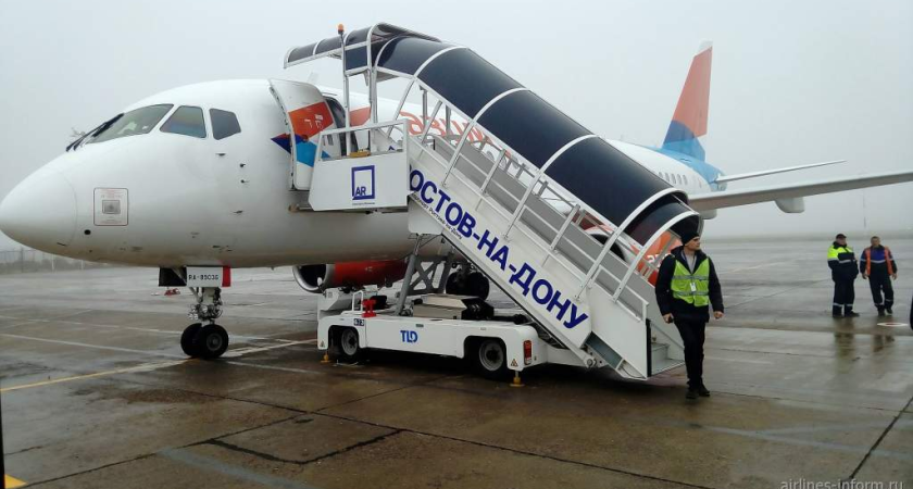«Азимут» вернёт Sukhoi Superjet 100 в Платов через 10 дней после открытия аэропорта