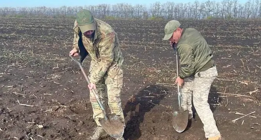 Блиндажи, артсклад и подорванная техника: следователи СК с георадарами раскрыли тайны «Миус-фронта»