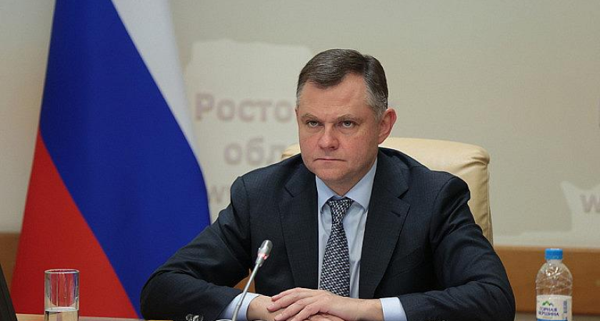 Слюсарь потребовал объяснений по новочеркасской больнице: жители бьют тревогу из-за срыва сроков ремонта