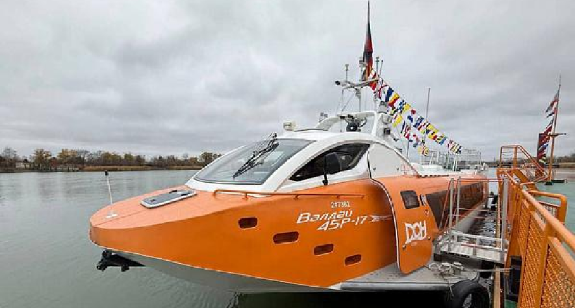 Пятый понтонный причал на Дону: «Валдаи» и «Метеоры» связали Ростов со Старочеркасской