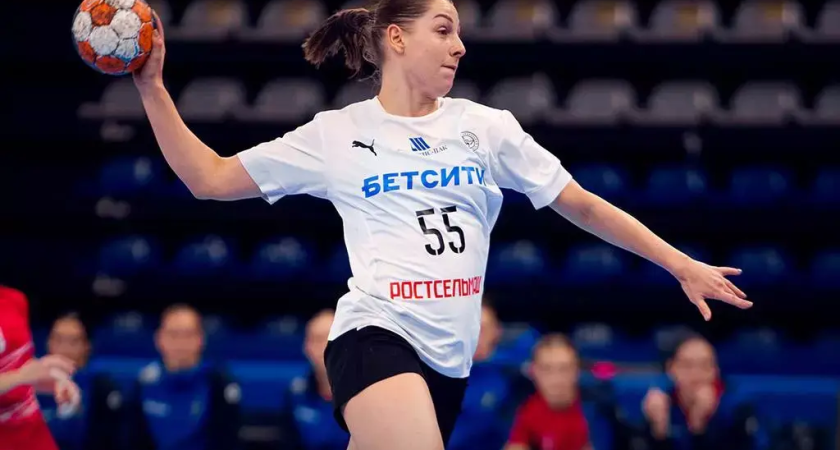 «Ростов-Дон» разгромил «Звезду» 32:26: Фролова открыла счет эффектным броском