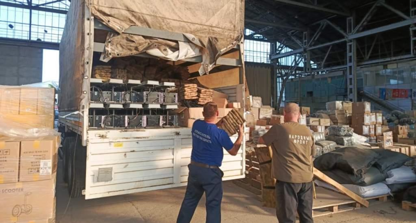 Тысячи волонтеров СВО объединят одной кнопкой: в Ростовской области запустили цифровую платформу