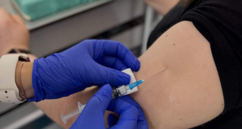 Таганрогу не хватает 12% до коллективного иммунитета: первые случаи гриппа уже зафиксированы в области