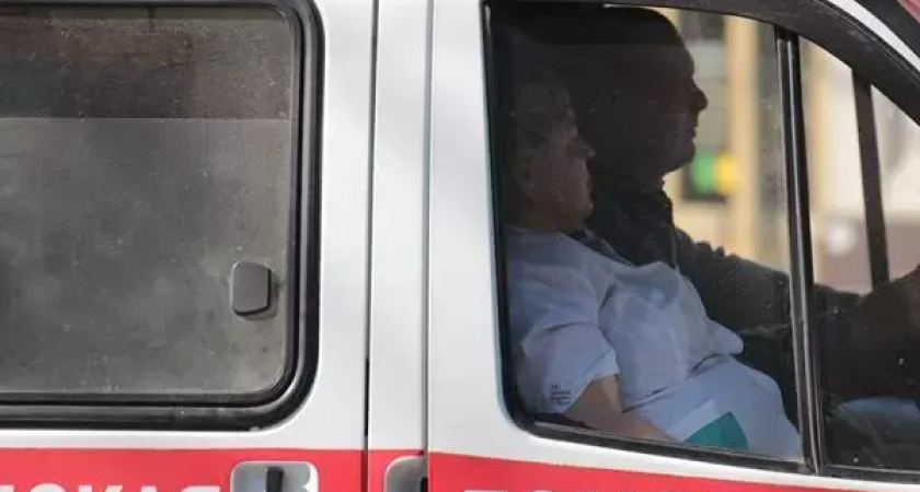 Падение с Ворошиловского моста в 21:40: мужчина получил серьезные травмы, остался жив