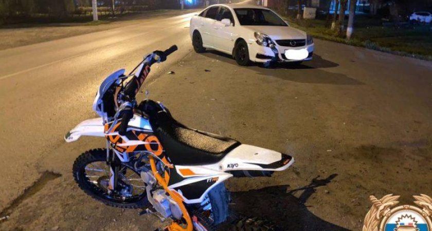 20-летний водитель Opel сбил питбайк с двумя подростками: пострадал ребёнок 2011 года рождения