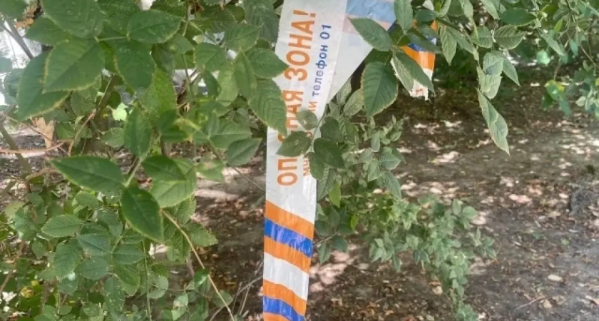 Ночная атака дронов в Неклиновском районе: дом в огне, взорвана газовая труба