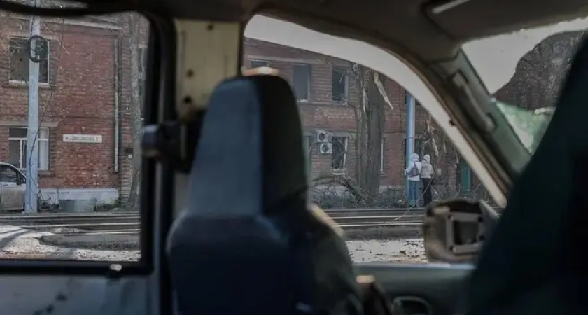 Ночная атака дронов на Таганрог: 16 БПЛА сбиты, 3 погибших и десятки поврежденных зданий