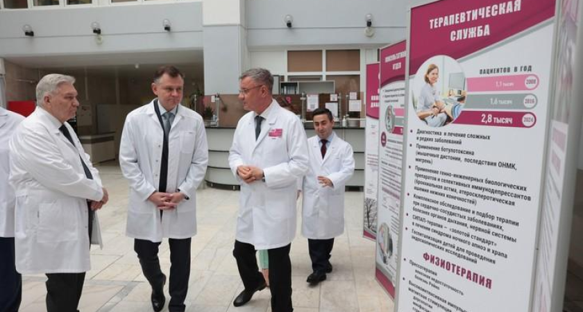 15 тысяч записей в неделю не спасли: в ростовской больнице выстроились огромные очереди