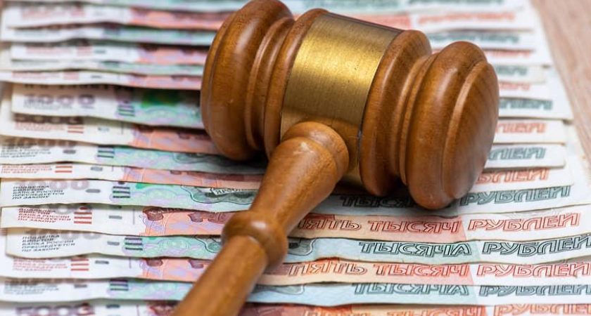 Чиновник создал три фирмы-призрака и год выводил деньги: 1,5 млн растраты обернулись колонией