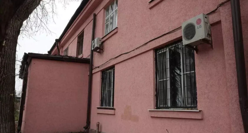 451 квартира повреждена: в Таганроге ввели режим ЧС после атаки дронов 25 ноября