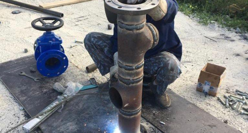 В Ростове два района остались без воды до вечера из-за двух порывов