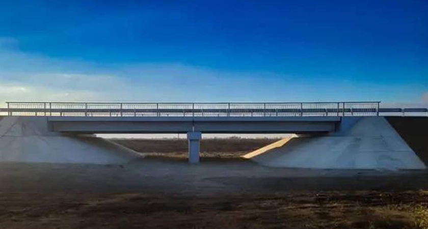 Мост через суходол на трассе Котельниково — Песчанокопское обновили за 38,3 млн рублей