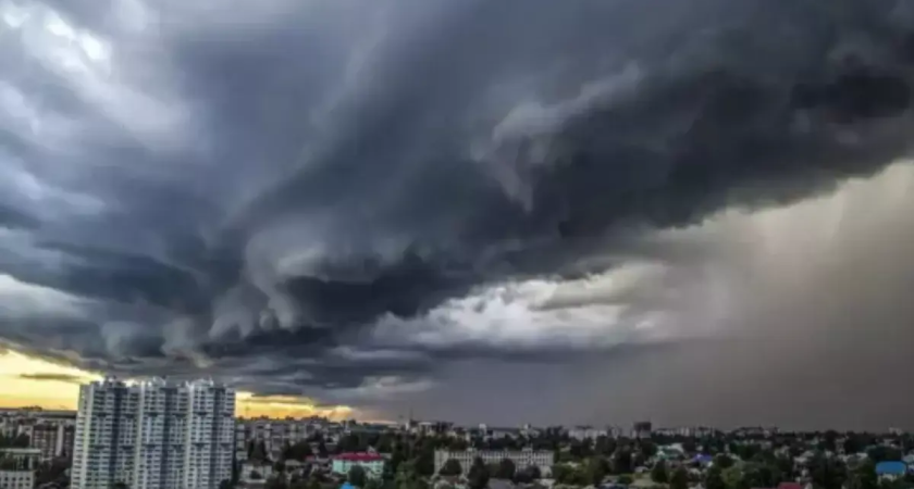 Всех жителей Ростовской области загнали в помещения: дроны атакуют пятый район подряд