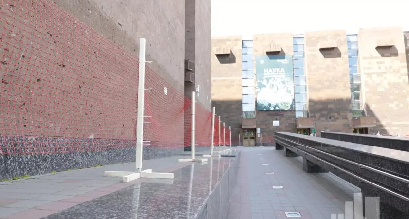 2 миллиарда на ремонт: градозащитники остановили переделку легендарной библиотеки на Пушкинской