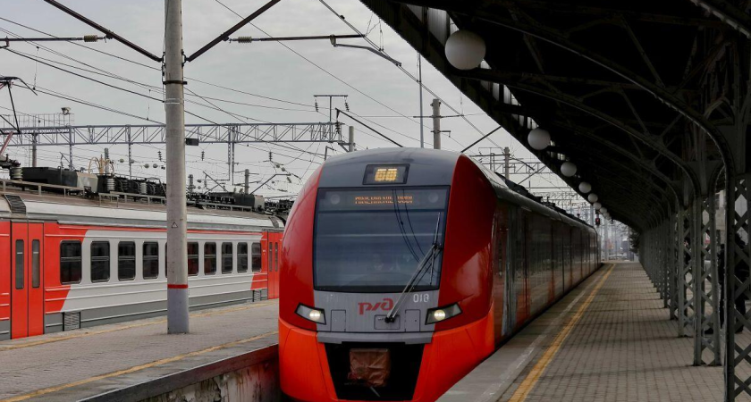 «Лыжная стрела» довезет до Розы Хутор со ски-пассом от проводника