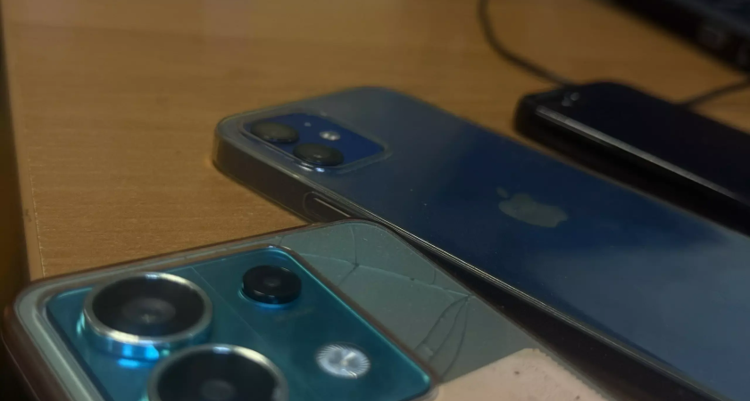 39 телефонов за день: как контрабандисты штурмуют тюрьмы Ростова