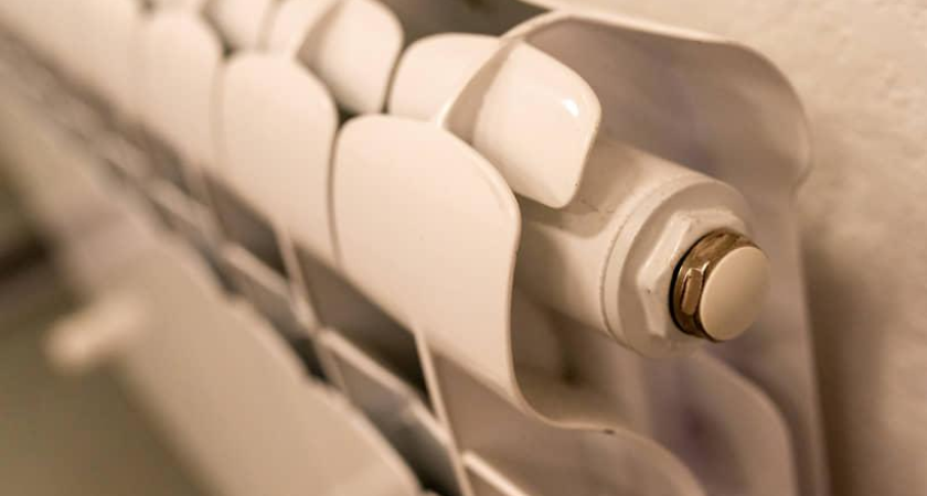 Порыв теплотрассы оставил 32 дома без тепла в преддверии Нового года