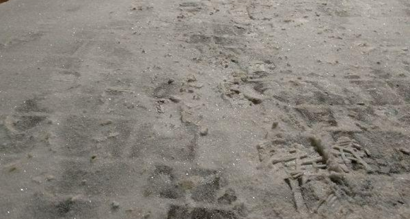 Снег на М-4 «Дон» в новогоднюю ночь: риск аварий резко возрастает