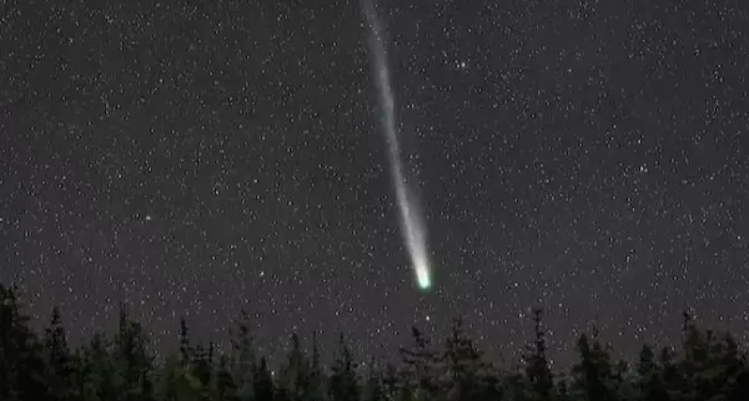 Комета C/2025 R3 станет видна невооруженным глазом в апреле-мае