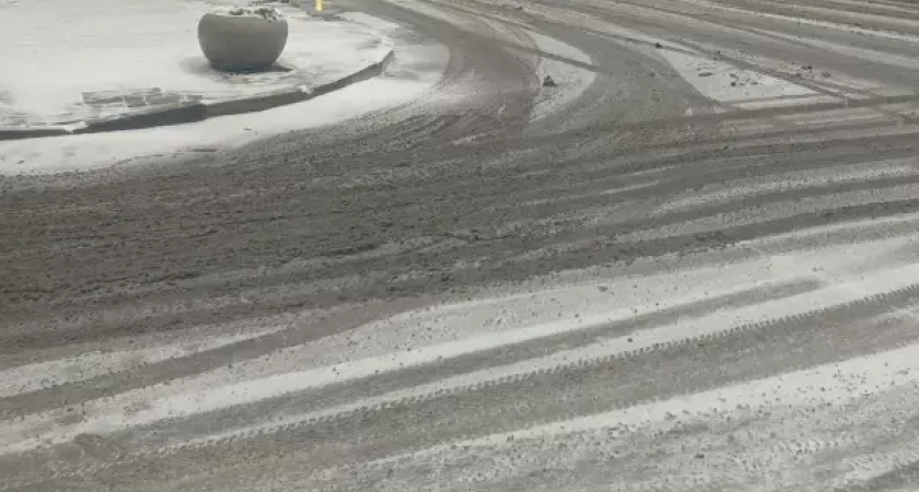 Экстренный пункт обогрева на трассе М-4: МЧС спасает автомобилистов от снежного коллапса у села Верхнеталовка