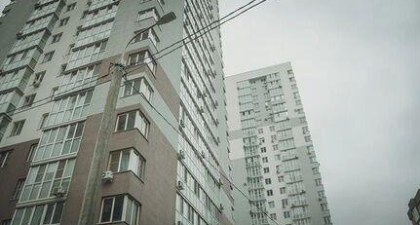 «Люди буквально бежали запрыгнуть в последний вагон»: банки не справились с наплывом заявок на семейную ипотеку в Ростове