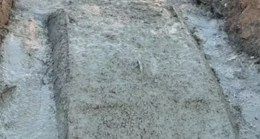 18 тонн бетона и BMW X5: ростовский каскадер похоронил роскошный автомобиль заживо