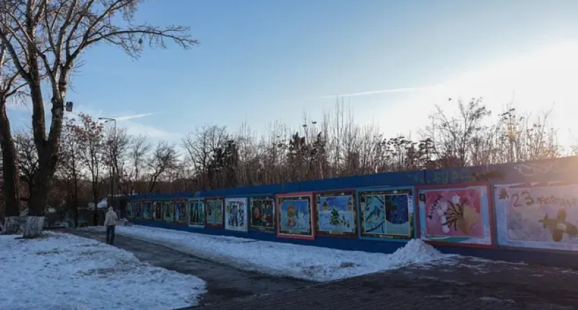 «Тревожит годами»: губернатор Слюсарь обнаружил руины кинотеатра «Россия» в центре Ростова