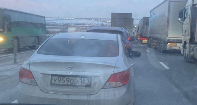 Многокилометровая пробка на М-4 «Дон»: дорожные работы блокировали движение в сторону Ростова