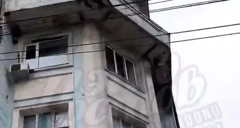 «Дождь камней» на Пушкинской: 14 февраля исторический дом 1935 года сбросил фасад на головы прохожих