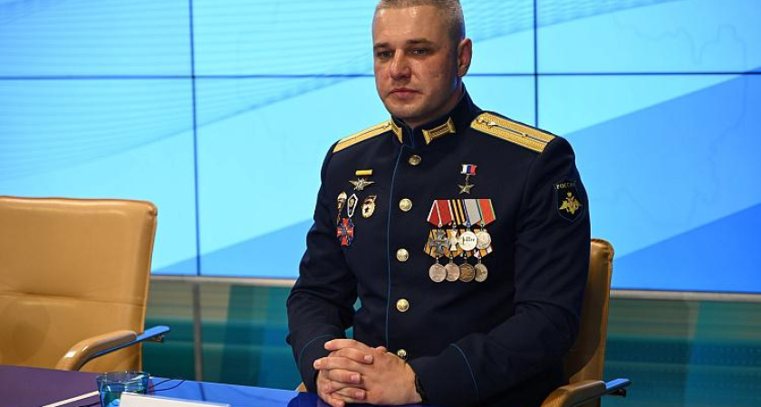 От 14 лет службы до мандата: Герой России Андрей Манухин возглавил патриотическую комиссию в Ростове