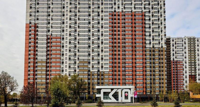 Застройщик за свой счет восстановит ЖК после атаки дронов