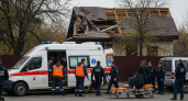 Два БПЛА обрушились на дома в Ростове: мужчина получил осколочные ранения, пострадал подросток