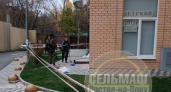 Смертельная угроза с 22 этажа: кусок фасада рухнул на тротуар оживлённой улицы Ростова