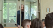 «Сюрреалистичный фильм»: экс-замгубернатора Кушнарева судят за взятку, но он признает лишь превышение полномочий