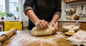 Пеку кулич по простому рецепту — мягкий и сочный остаётся целую неделю