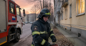 Пожар в Ростове тушили четыре часа: погибли двое жильцов