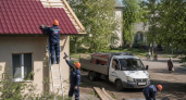 БПЛА упал под Таганрогом и повредил кровлю здания: первые кадры