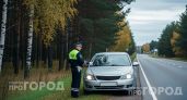 Инспектор требует разблокировать телефон: подробная инструкция для водителей как отстоять свои права