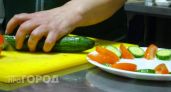 Огурцы будут готовы к подаче через три часа: просто добавьте чеснок и перец по моему проверенному способу