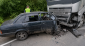Под Ростовом водитель ВАЗ погиб при обгоне в столкновении с фурой