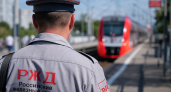 После ночной атаки в Таганроге пригородные поезда задержали до получаса