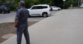 После атаки БПЛА в Батайске повреждены дома и здание магазина