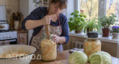 Выдерживаю капусту ровно 72 часа: этот простой расчет убирает лишнюю кислоту и дает эталонный хруст