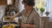 Хватит портить картошку подсолнечным маслом: используйте этот продукт для золотистой и хрустящей корочки