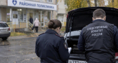 В Сальском районе врача заподозрили в продаже больничных через посредника