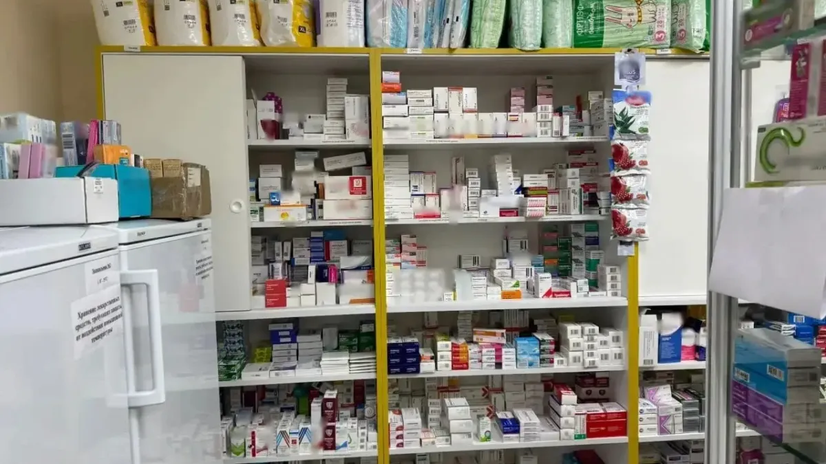 52-летняя владелица аптеки на Ворошиловском торговала рецептурными препаратами