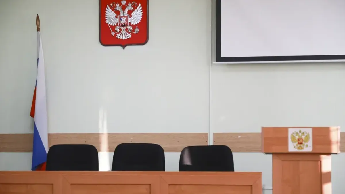 Юрист попался на 1,5 млн рублей за «нужное» решение суда