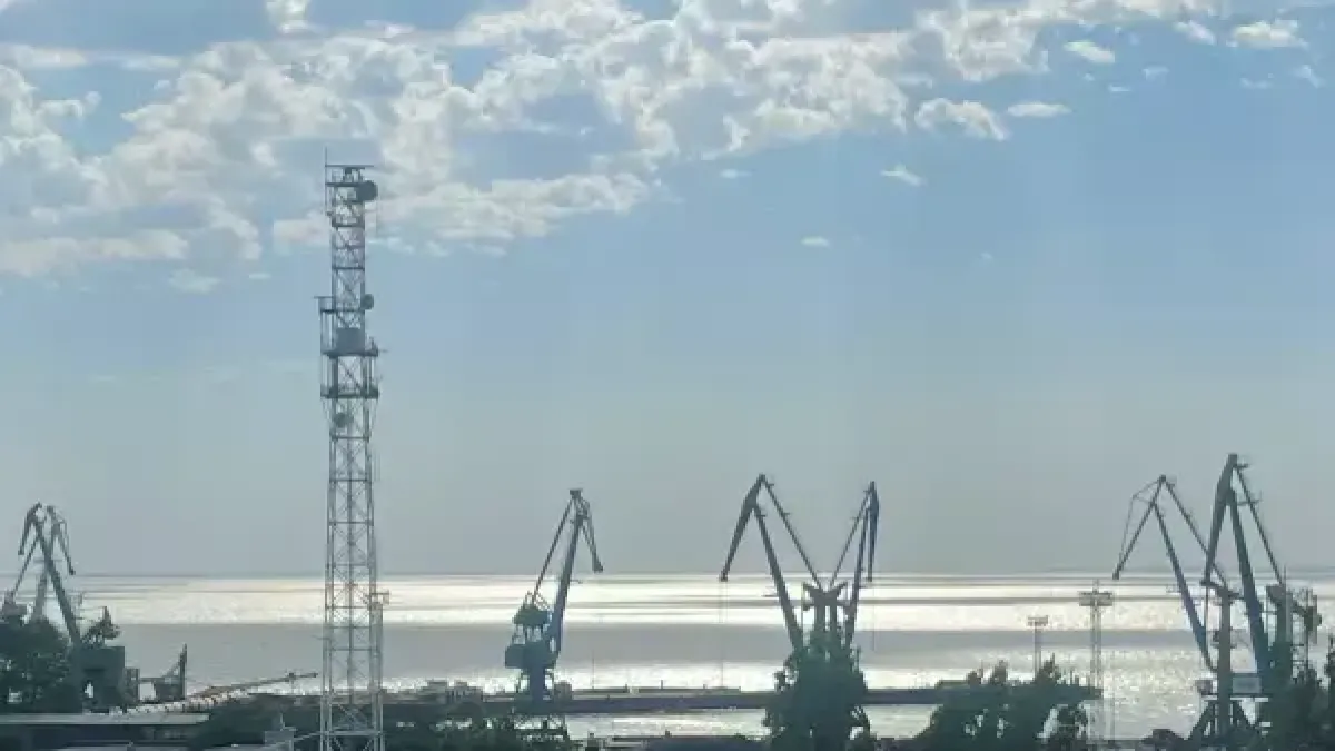 1200 судов прошли через Азовское море за рекордно короткий ледовый сезон