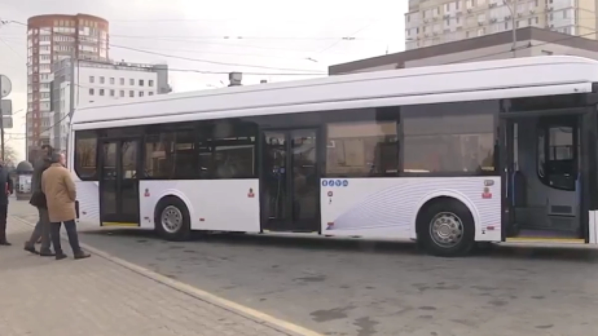 Электробус СитиМакс-12 от Ликинского завода тестируют на маршрутах Ростова